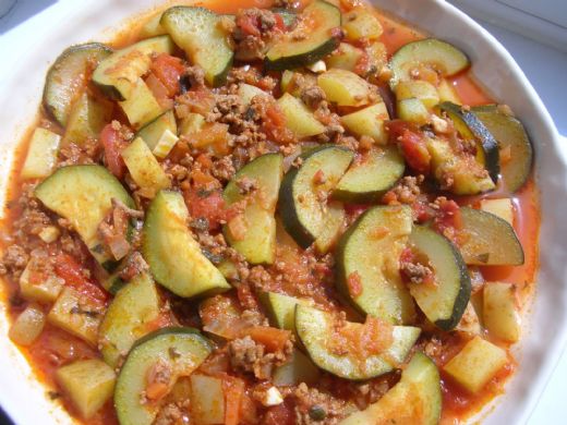 Etli Semizotu Yemeği Tarifi ve Malzemeleri