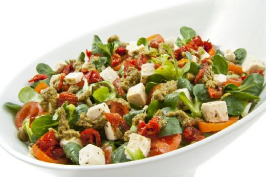 Haşlanmış Semizotu Salatası Tarifi ve Malzemeleri